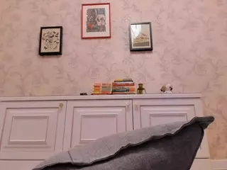 iolantthe's Live Sex Cam Show