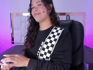 Layla's Live Sex Cam Show