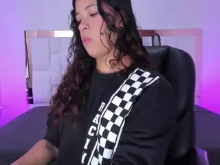 Layla's Live Sex Cam Show