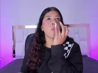 Layla's Live Sex Cam Show