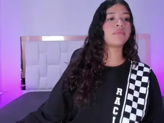 Layla's Live Sex Cam Show
