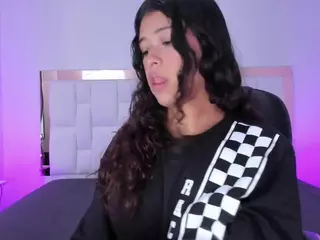 Layla's Live Sex Cam Show