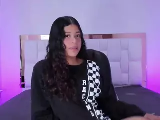 Layla's Live Sex Cam Show