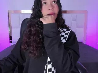 Layla's Live Sex Cam Show