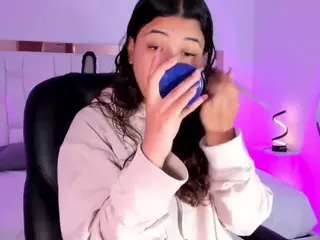 Layla's Live Sex Cam Show