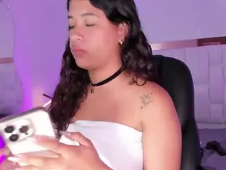 Layla's Live Sex Cam Show