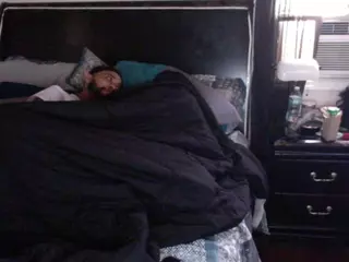 poundtown general's Live Sex Cam Show