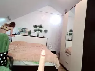 rinapinkthree11's Live Sex Cam Show