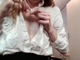 rinapinkthree11's Live Sex Cam Show