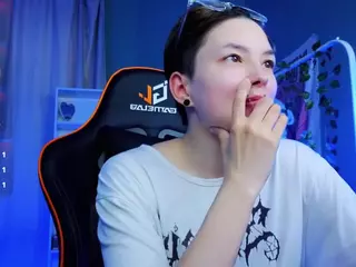 AkemiSora's Live Sex Cam Show