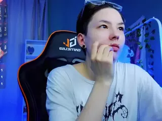 AkemiSora's Live Sex Cam Show