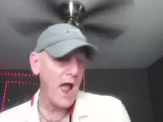 camcouple4u's Live Sex Cam Show