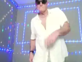 camcouple4u's Live Sex Cam Show