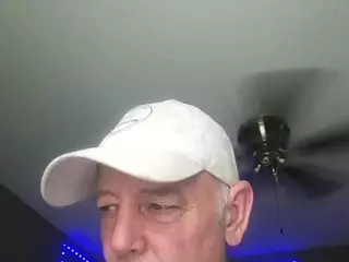 camcouple4u's Live Sex Cam Show