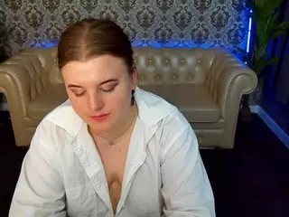 KristiMoons's Live Sex Cam Show