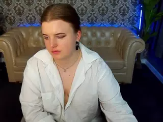 KristiMoons's Live Sex Cam Show