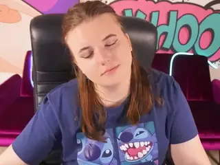 KristiMoons's Live Sex Cam Show
