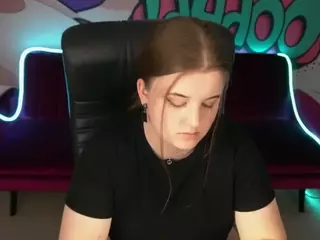 KristiMoons's Live Sex Cam Show
