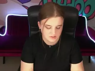 KristiMoons's Live Sex Cam Show