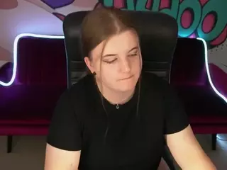 KristiMoons's Live Sex Cam Show