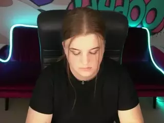 KristiMoons's Live Sex Cam Show