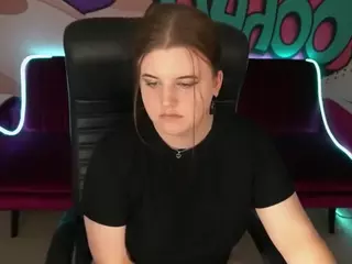KristiMoons's Live Sex Cam Show
