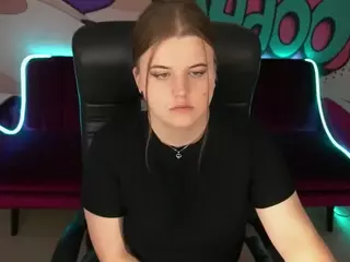 KristiMoons's Live Sex Cam Show
