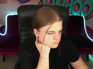 KristiMoons's Live Sex Cam Show