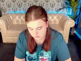 KristiMoons's Live Sex Cam Show