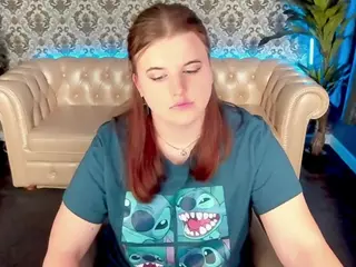 KristiMoons's Live Sex Cam Show