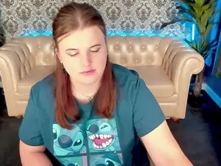 KristiMoons's Live Sex Cam Show