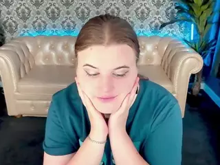 KristiMoons's Live Sex Cam Show