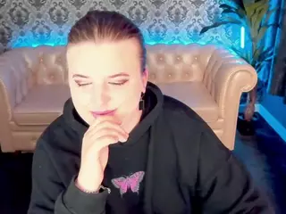 KristiMoons's Live Sex Cam Show