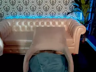 KristiMoons's Live Sex Cam Show