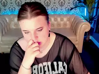 KristiMoons's Live Sex Cam Show