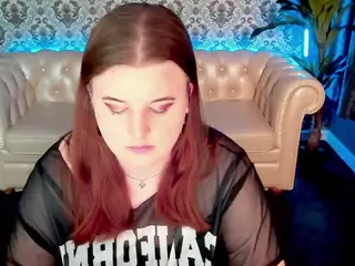 KristiMoons's Live Sex Cam Show