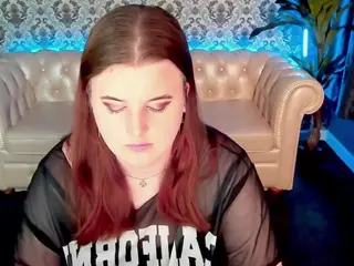 KristiMoons's Live Sex Cam Show