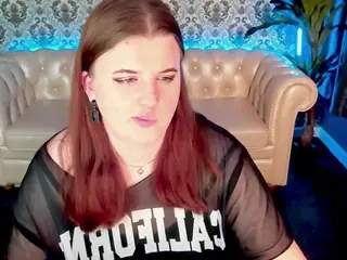 KristiMoons's Live Sex Cam Show