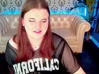 KristiMoons's Live Sex Cam Show