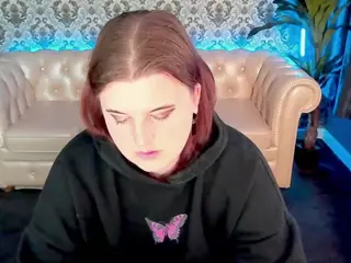 KristiMoons's Live Sex Cam Show