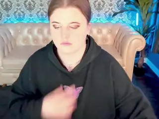 KristiMoons's Live Sex Cam Show