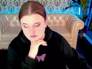 KristiMoons's Live Sex Cam Show