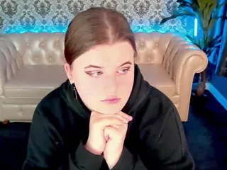KristiMoons's Live Sex Cam Show
