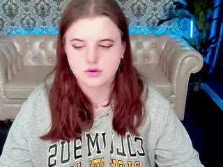 KristiMoons's Live Sex Cam Show