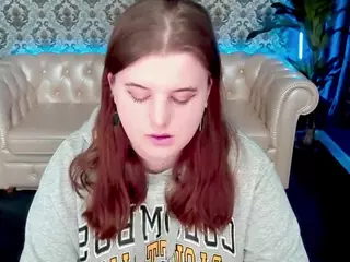 KristiMoons's Live Sex Cam Show