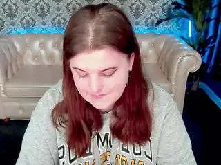 KristiMoons's Live Sex Cam Show