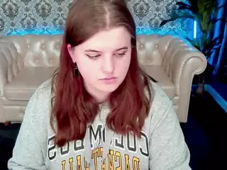 KristiMoons's Live Sex Cam Show