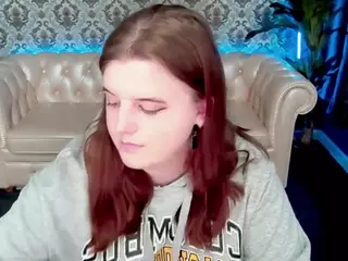 KristiMoons's Live Sex Cam Show