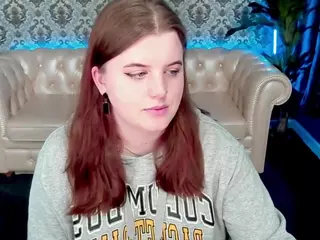 KristiMoons's Live Sex Cam Show