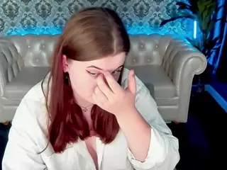 KristiMoons's Live Sex Cam Show